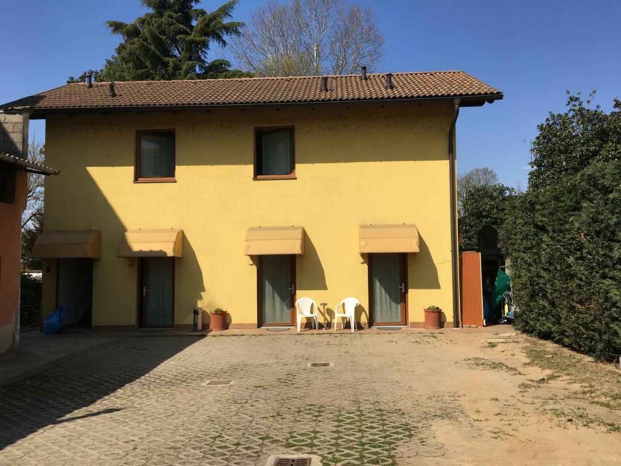 Hotel Il Pino Garlasco Exterior photo